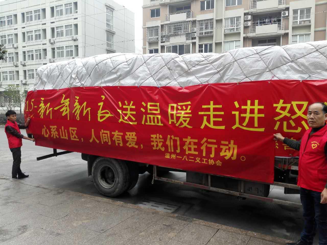968940235.jpg